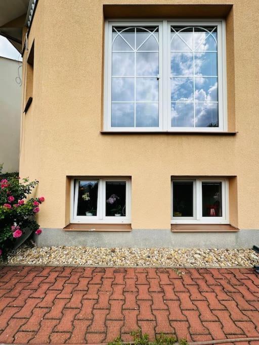 Family-Friendly Prague 5 Stay Extérieur photo