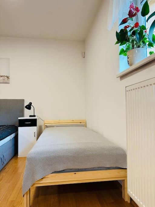 Family-Friendly Prague 5 Stay Extérieur photo