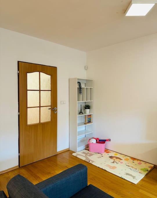 Family-Friendly Prague 5 Stay Extérieur photo