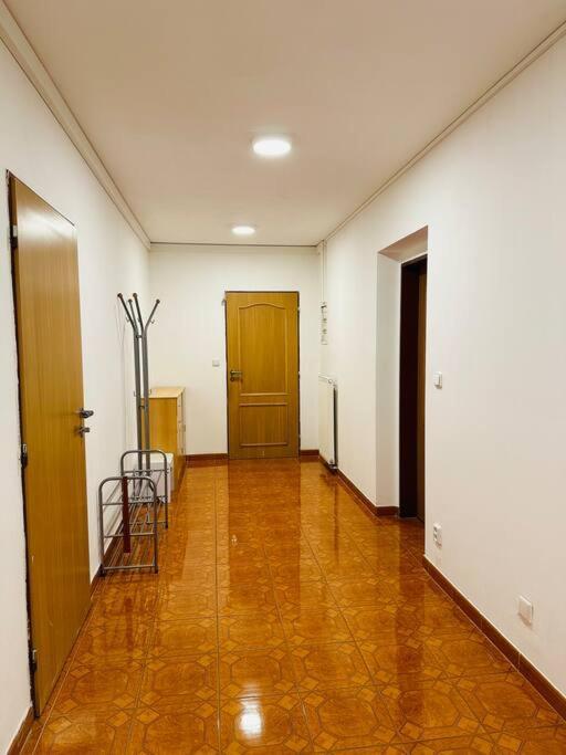 Family-Friendly Prague 5 Stay Extérieur photo